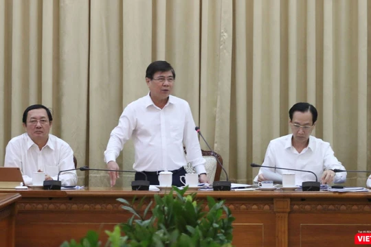 Chống dịch COVID-19, chủ tịch UBND TP.HCM: Đừng để nước tới chân mới nhảy! Ảnh: Sỹ Đông