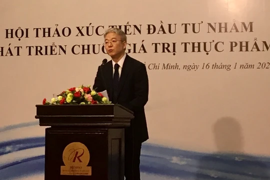 Ông Murooka Naomichi, Phó trưởng đại diện văn phòng JICA Việt Nam đang phát biểu tại hội thảo. Ảnh: Jica