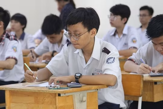 Thí sinh tham dự kỳ thi tốt nghiệp THPT 2020. Ảnh minh họa: Internet