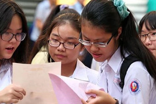 Thi tuyển sinh vào lớp 10. Ảnh: Internet