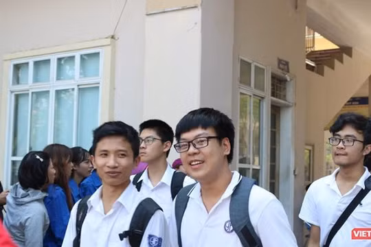 Thi tuyển sinh vào lớp 10. Ảnh: MT