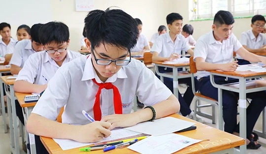 Thi tuyển sinh vào lớp 10. Ảnh: Internet
