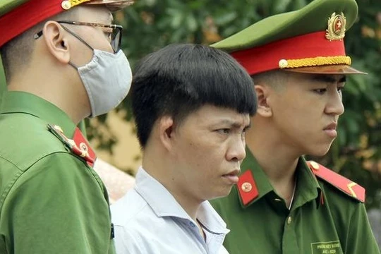 Bị cáo Đỗ Mạnh Tuấn. Ảnh: Zing