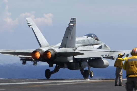 Chiến đấu cơ F/A-18 của quân đội Mỹ
