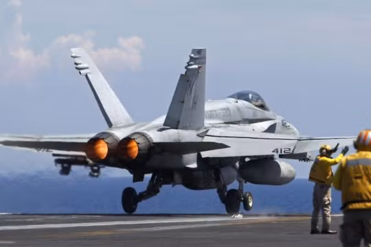 Chiến đấu cơ F/A-18 của quân đội Mỹ
