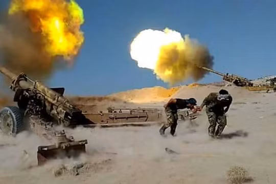 Quân đội Syria chiến đấu tại Deir ez-Zor (Ảnh minh họa)