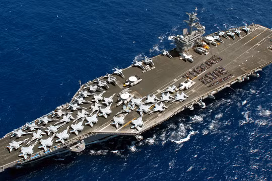 Tàu sân bay Carl Vinson của Mỹ