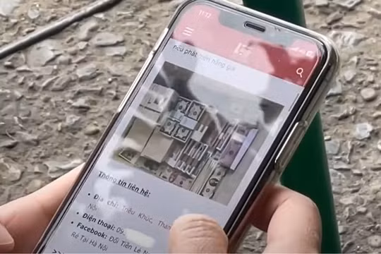 Quảng cáo trực tuyến dịch vụ đổi tiền nhan nhãn trên mạng.