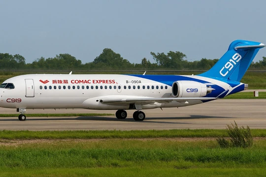 Máy bay Trung Quốc chính thức được nhập khẩu vào Việt Nam