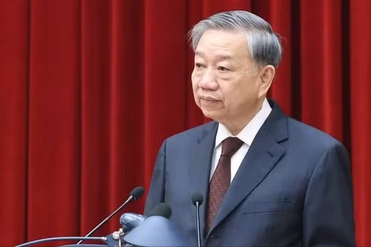 Hội nghị 11 Ban Chấp hành Trung ương Đảng khóa XIII cho ý kiến về 15 nội dung