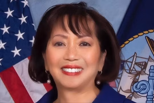 Bà Phan L. Giao, người phụ nữ quyền lực nhất trong ngành công nghiệp quốc phòng Mỹ