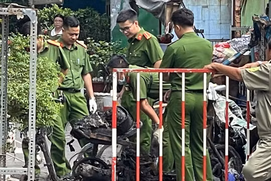 Vụ cháy làm 3 người chết ở TP.HCM: Mẹ xông vào cứu con 5 tuổi rồi cùng mắc kẹt