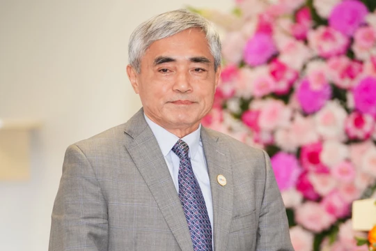 Ông Nguyễn Minh Hồng – Chủ tịch Hội Truyền thông số Việt Nam (VDCA), Trưởng Ban Chỉ đạo Giải thưởng Chuyển đổi số Việt Nam 2025.