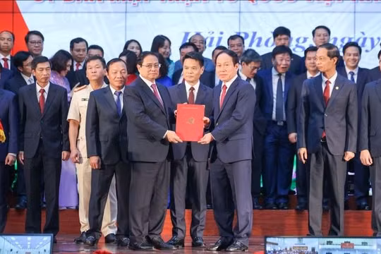 Chi tiết danh sách Bí thư, Chủ tịch 23 tỉnh, thành mới sau sáp nhập