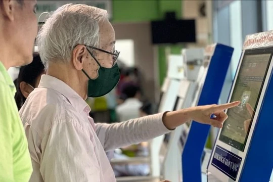 Bộ Y tế phải hoàn thành kết nối dữ liệu bệnh viện với VNeID trước 31/8