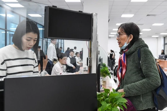 Bộ Nội vụ đề xuất sàng lọc cán bộ, tinh giản công chức cấp xã không đủ chuẩn