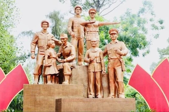 Khánh thành tượng đài Công an nhân dân “Vì bình yên cuộc sống” tại TP.HCM