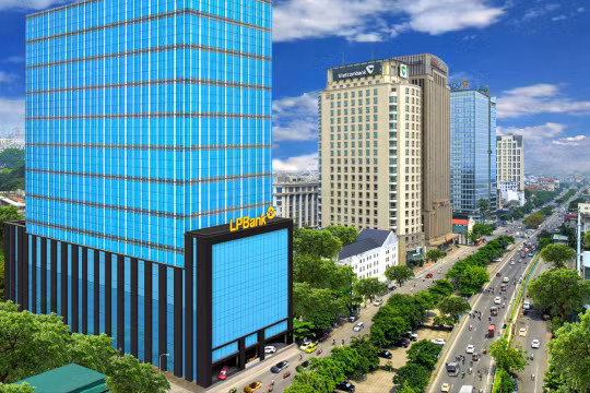 LPBank thôi phân công nhiệm vụ Phó Tổng Giám đốc đối với ông Hoàng Văn Phúc