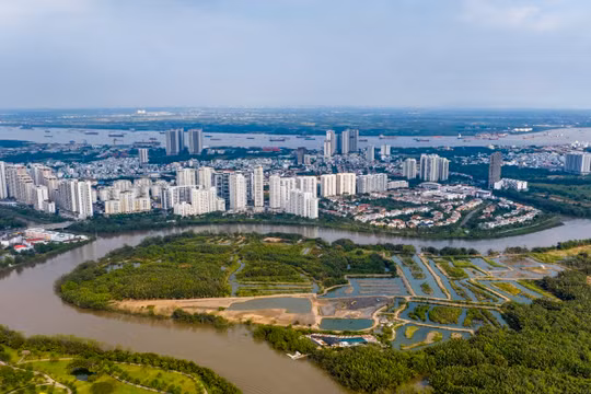 Ông Trần Đình Thiên: 40 năm qua, chỉ 2 năm Việt Nam đạt tăng trưởng 9,3% và 9,5%