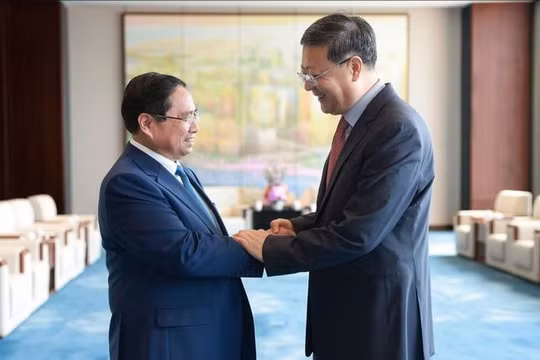 Thượng Hải sẵn sàng hỗ trợ Việt Nam trong chuyển đổi số, AI, bán dẫn