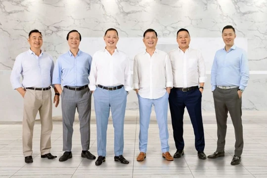 Chủ tịch Nguyễn Văn Đạt: Hy sinh lợi ích cá nhân ngắn hạn để kiến tạo tương lai dài hạn cho Phát Đạt