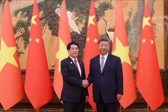 Chủ tịch nước Lương Cường hội đàm với Tổng Bí thư, Chủ tịch nước Trung Quốc Tập Cận Bình