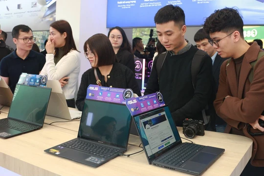 ASUS mở cửa hàng trải nghiệm đầu tiên tại Việt Nam