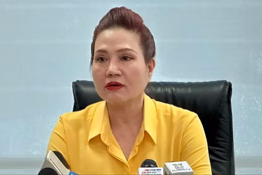 Bà Lê Thúy Hằng khi còn công tác tại SJC.