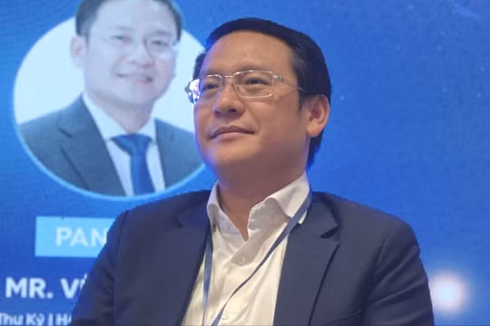 "Đầu tư trung tâm dữ liệu rất đau đầu, rất dễ lạc hậu"