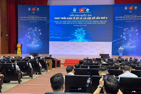 Diễn đàn Quốc gia Phát triển Kinh tế số và Xã hội số lần thứ 2, tổ chức tại tỉnh Bình Dương. Ảnh: Quang Anh.