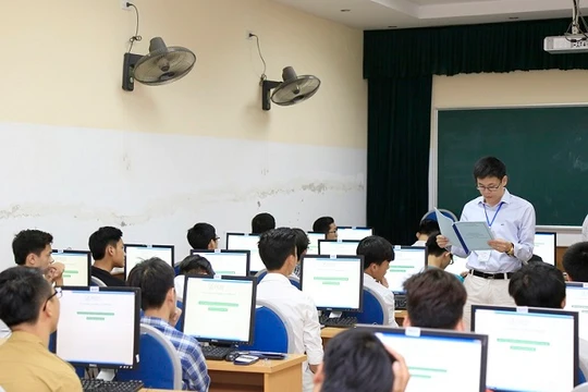 100 thủ khoa được vinh danh lần này sẽ tham gia nhiều hoạt động ý nghĩa- (Ảnh minh họa).