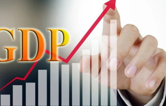 Thủ tướng dặt mục tiêu GDP cả năm 6,5% - (Ảnh minh họa)