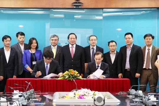 Lễ ký kết Biên bản ghi nhớ hợp tác giữa Học viện Công nghệ Bưu chính Viễn thông và Trường Cao đẳng Công nghệ thông tin Hữu nghị Việt - Hàn.