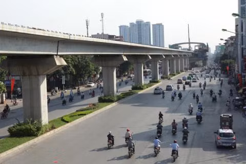 Giữa năm 2017, tuyến Cát Linh- Hà Đông sẽ đi vào khai thác. Ảnh: Dân Việt