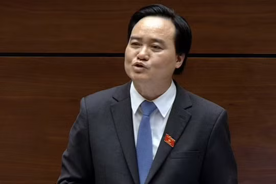 Bộ trưởng Phùng Xuân Nhạ đăng đàn trả lời chất vấn trước Quốc hội