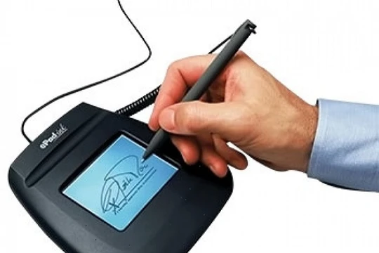 Bộ Tài chính quy định các danh mục phải sử dụng chữ ký số- (Ảnh minh họa).