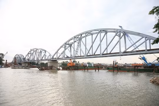 Tổng công ty Đường sắt Việt Nam đang nợ hơn 471 tỷ đồng các nhà thầu thi công từ năm 2013- (Ảnh minh họa).