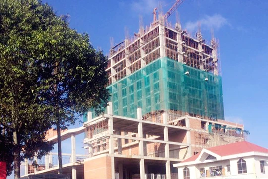 Dù chưa có giấy phép xây dựng, nhưng nhiều hạng mục của công trình khách sạn Mường Thanh Buôn Ma Thuột đã được xây dựng.