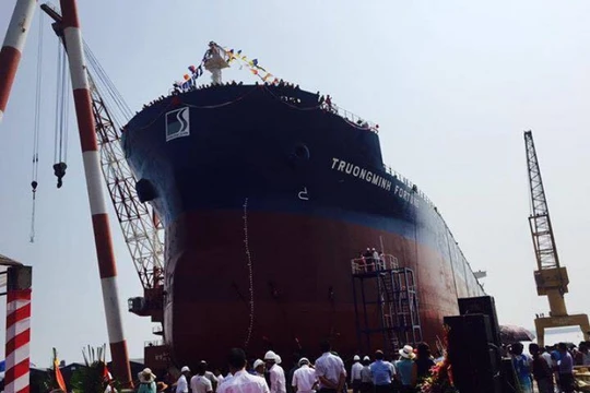 Hình ảnh tại lễ hạ thủy Trường Minh Fortune