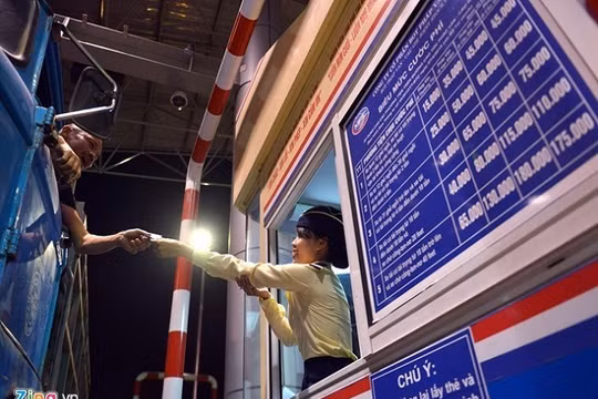 Các nhà đầu tư BOT phải giảm thu phí đường bộ trên quốc lộ, cao tốc để tạo điều kiện cho doanh nghiệp vận tải phát triển- (Ảnh minh họa).