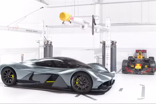 Siêu phẩm hợp tác giữa Aston Martin và Re Bull Racing.