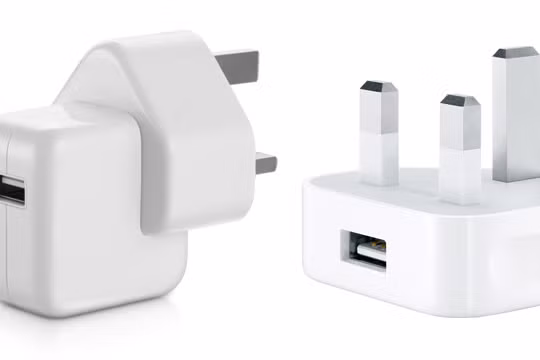 Các bộ sạc giả mạo luôn tiềm ẩn những nguy hiểm khôn lường.