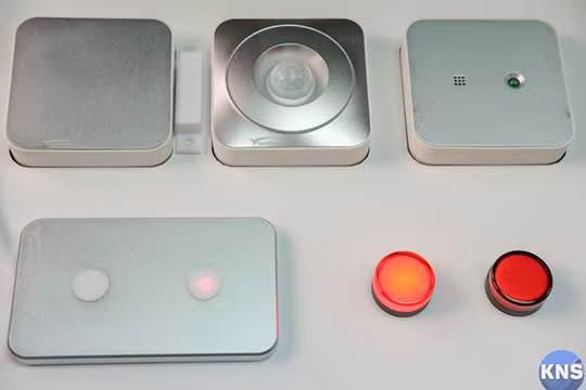 ản phẩm của Vsmarttek được thiết kế tại Việt Nam, sử dụng linh kiện nhập khẩu chất lượng. Ảnh: TIỂU MINH