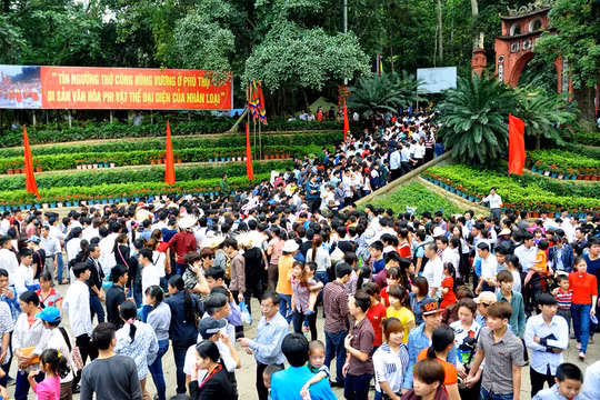 Thời tiết tại Việt Trì – Phú Thọ phổ biến không mưa, ngày nắng.