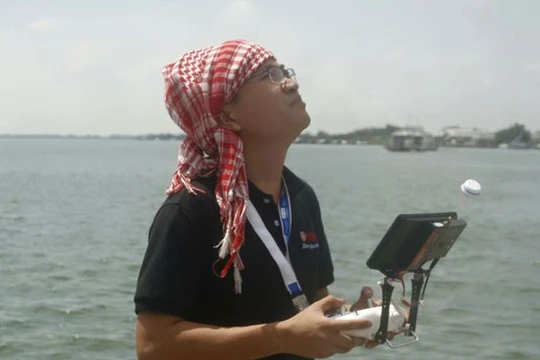 Anh Bùi Minh Tuấn, chủ sở hữu kênh Youtube Yamaha Trung Tá đã khiến kênh Youtube của VTV bị khóa vĩnh viễn vì vi phạm bản quyền. 