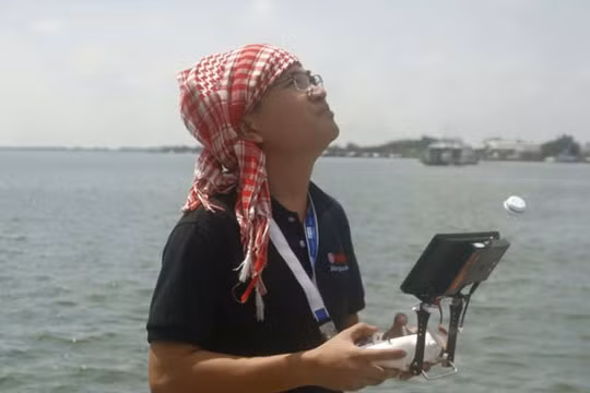 Anh Bùi Minh Tuấn, chủ sở hữu kênh Youtube Yamaha Trung Tá đã khiến kênh Youtube của VTV bị khóa vĩnh viễn vì vi phạm bản quyền. 