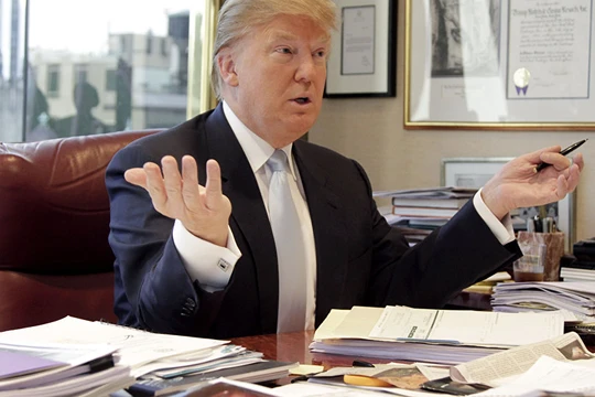 Donald Trump: Chống Assad và IS cùng lúc là ngu ngốc