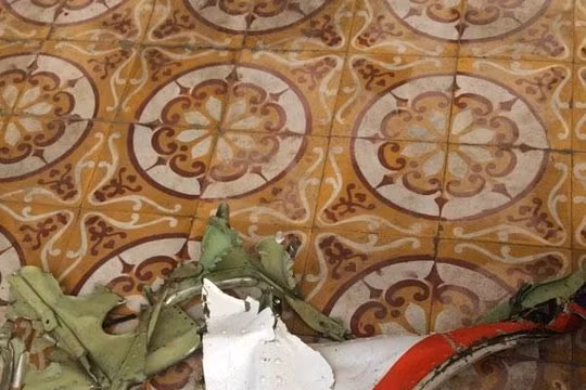 Mảnh vỡ nghi của Casa 212