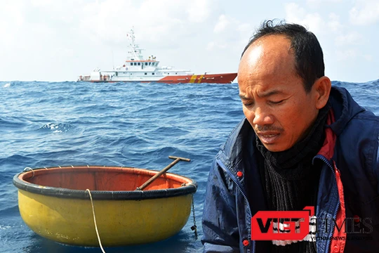 Tàu SAR 412 lên đường cứu ngư dân bị nạn trên vùng biển Hoàng Sa