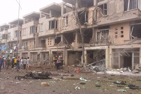 Toàn cảnh vụ nổ ở khu đô thị Văn Phú